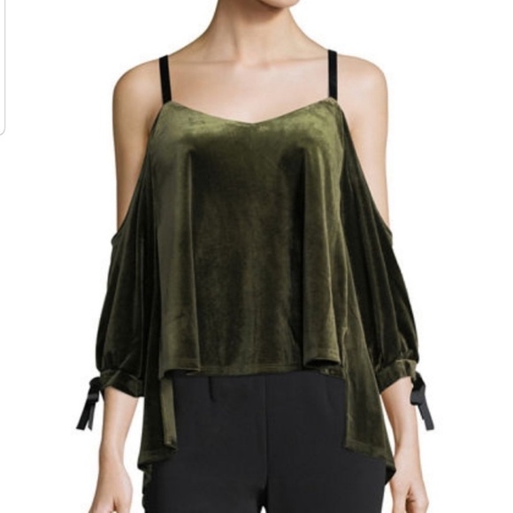 New-romeo & Juliet Couture Velvet/Ribbon Flowy Top - Picture 1 of 5